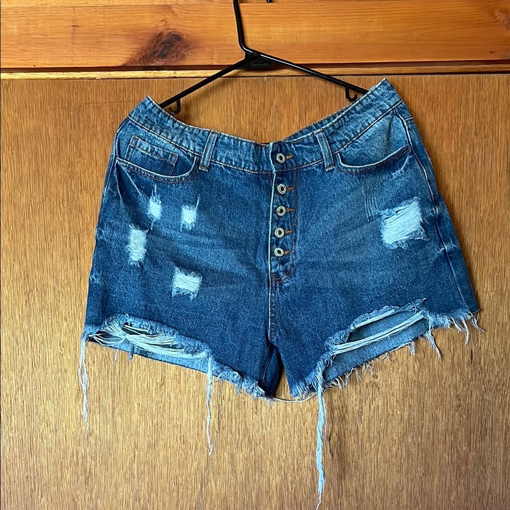 Button fly Denim Frayed Hem Women Shorts